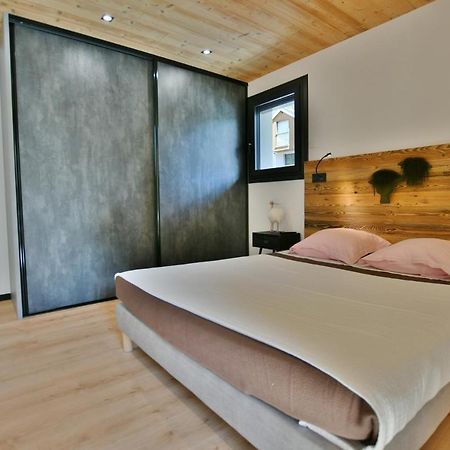 Bel Appartement Centre De Thones Lumineux Et Spacieux Neuf Esterno foto